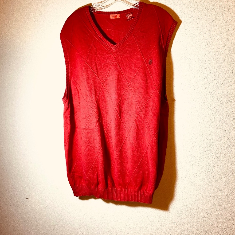IZOD MENS 100% COTTON SWEATER VEST SZ XL V NECK PULLOVER RED SLVLESS